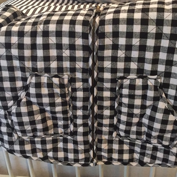 Quilted Vest - Picture 4 of 4